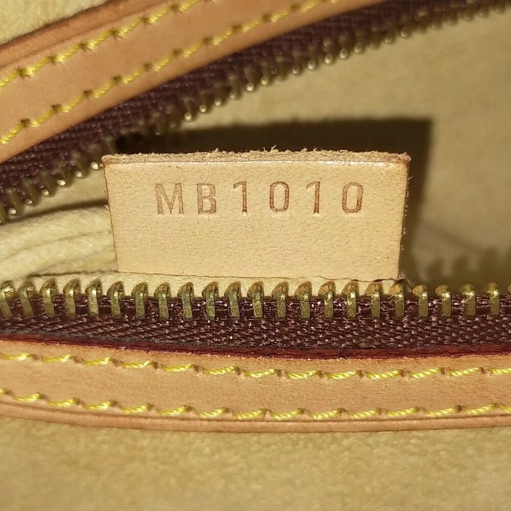 Authentic Louis Vuitton Babylone Brown Monogram Shoulder Bag mn458-030426 - Picture 15 of 16